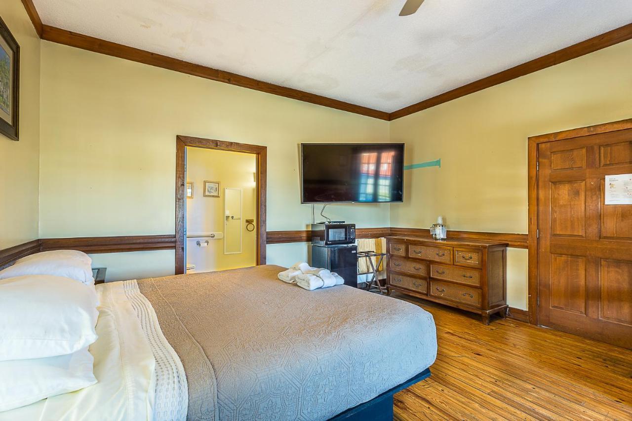 St George Inn セントジョージ島 エクステリア 写真