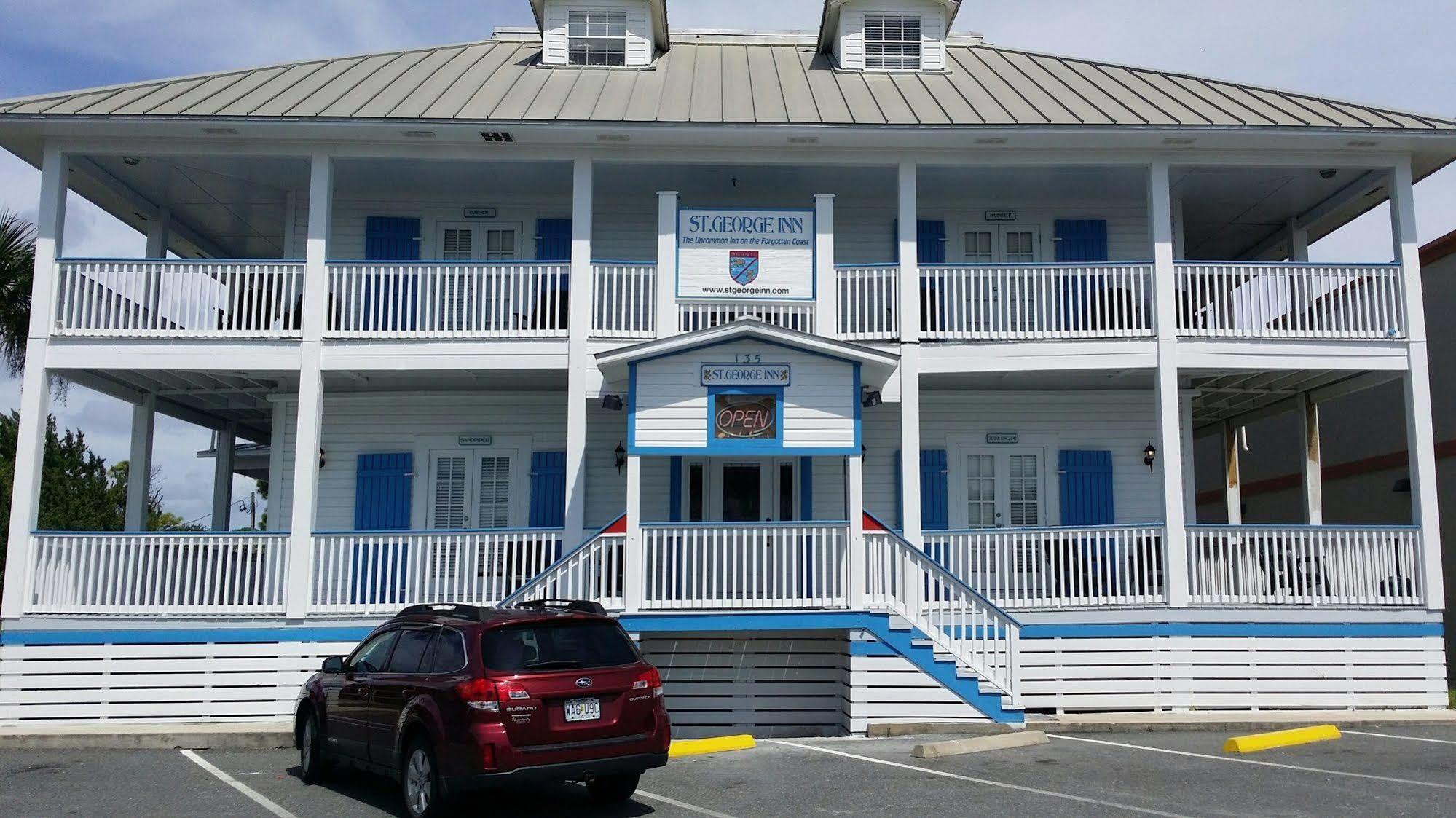 St George Inn セントジョージ島 エクステリア 写真